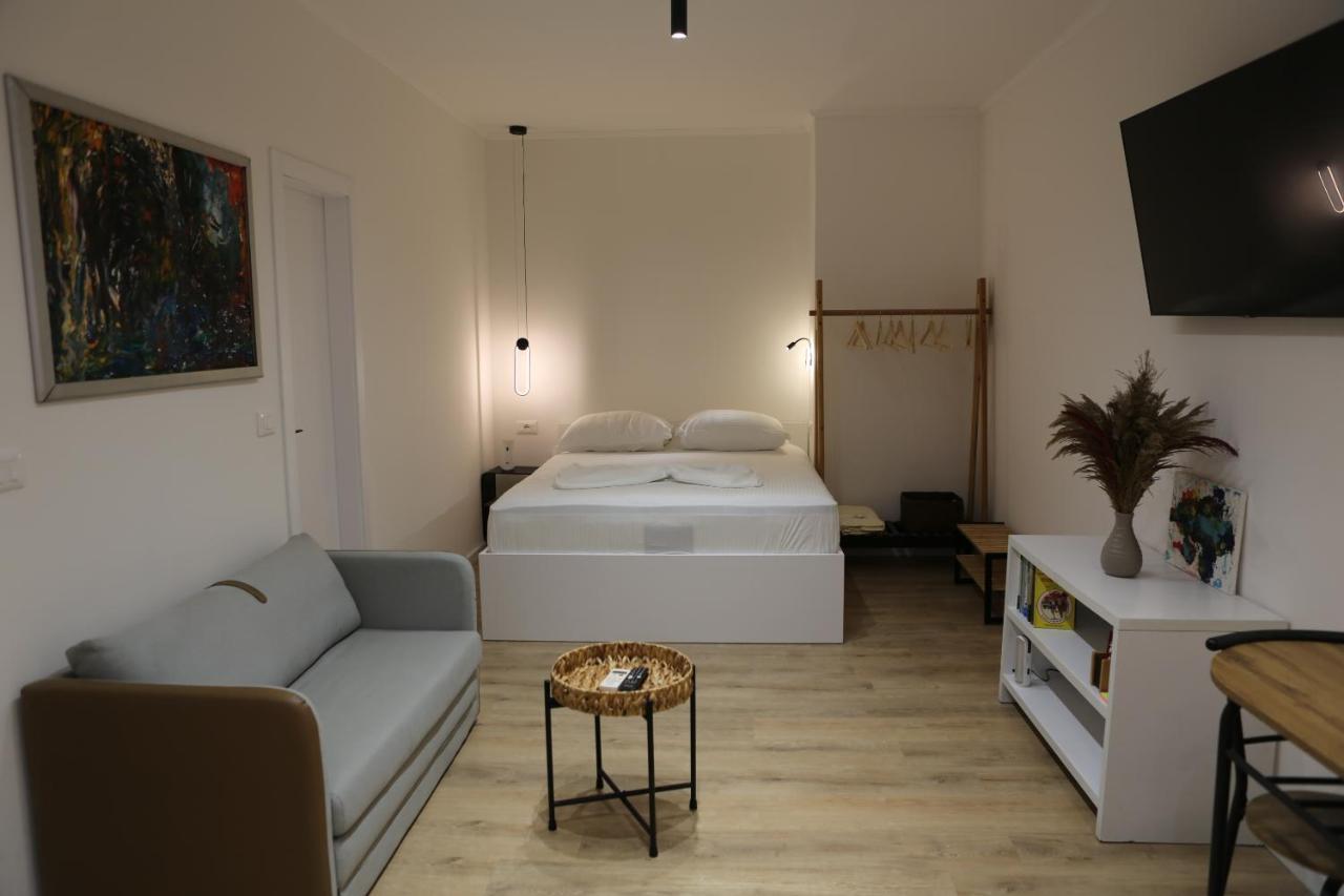 Apartment Blloku *